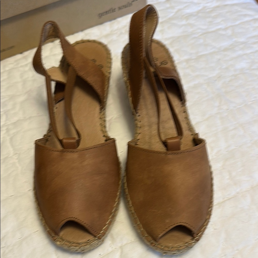 Andre Assous Women's Brown Espadrille Sandals